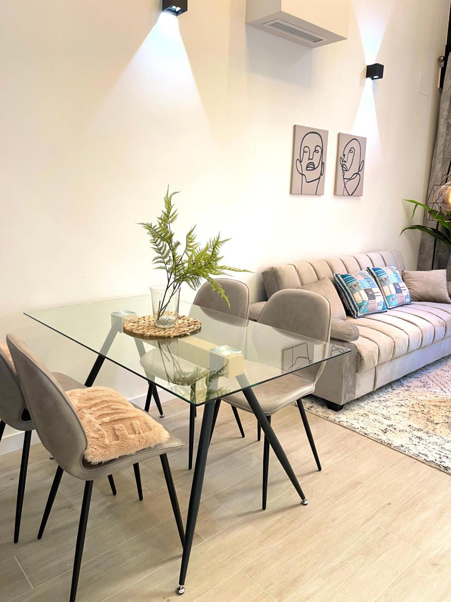 R&K Atocha Apartment Madrid Esterno foto